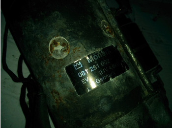 Spare parts Mercedes-Benz 906: picture 3