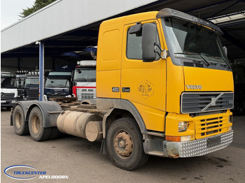 Tractor unit VOLVO FH12 420