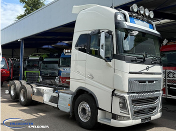 Cab chassis truck VOLVO FH 750