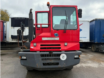 Terminal tractor Terberg YT 180 4X2 - HUB REDUCTION + NL REGISTRATION!: picture 2 Terminal tractor Terberg YT 180 4X2 - HUB REDUCTION + NL REGISTRATION!: picture 2