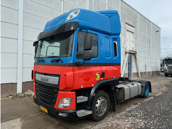 Tractor unit DAF CF 400