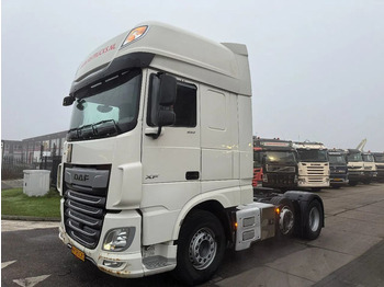 Tractor unit DAF XF 450