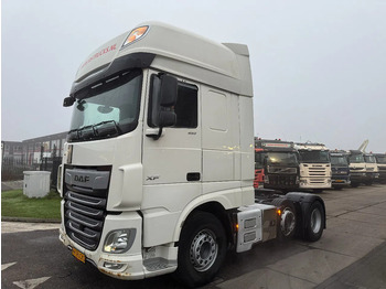 Tractor unit DAF XF 450