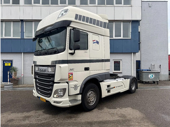 Tractor unit DAF XF 460