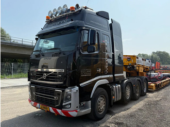 Tractor unit VOLVO FH16 750