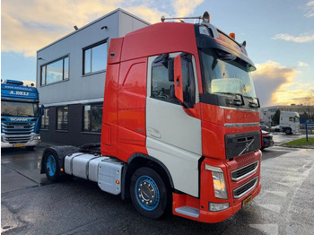 Tractor unit Volvo FH FH420: picture 3