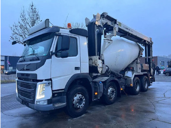 Concrete mixer truck LIEBHERR