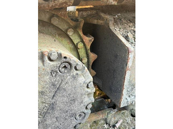 Crawler excavator Komatsu PC 210 LC-8: picture 4