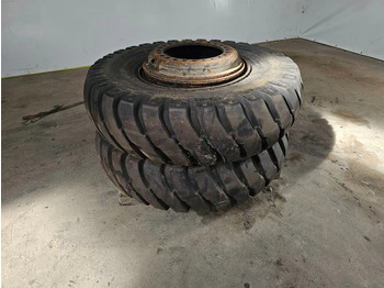Tire for Truck Grip Master 14.00-24: picture 3