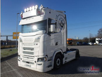 Tractor unit SCANIA S