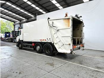 Garbage truck Scania P230 6X2 / Essieu relevable directionnel / Stuurbare liftas / Steerable lift axle: picture 3
