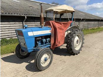 Farm tractor FORD