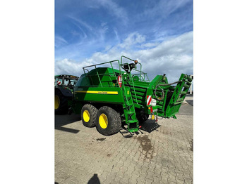 Square baler JOHN DEERE