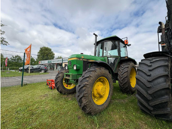 Farm tractor JOHN DEERE 2140