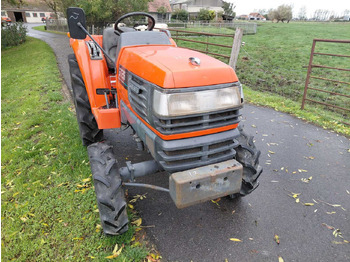 Compact tractor KUBOTA