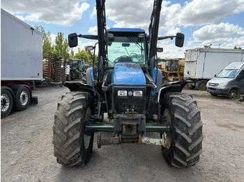 Farm tractor New Holland TM115 mit Frontlader: picture 2