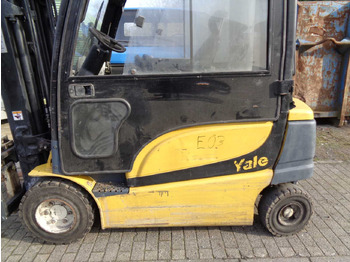 Forklift YALE