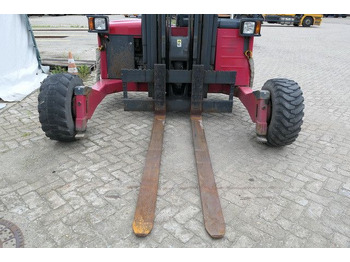 Truck mounted forklift Moffett M4 25.3, Mitnahmestapler, 2.500kg, 3m Hubhöhe: picture 3