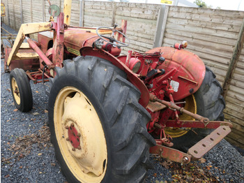 Farm tractor Tracteur agricole avec chargeur frontal David Brown 950( VIN: 950A401320): picture 5