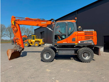 Wheel excavator DOOSAN DX140