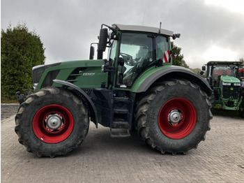 Farm tractor FENDT 828 Vario