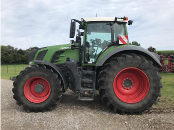 Farm tractor FENDT 828 Vario