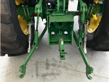 Farm tractor John Deere 5075E: picture 5