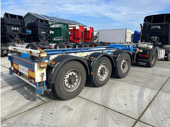 Container transporter/ Swap body semi-trailer RENDERS