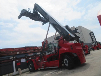 Reach stacker Kalmar DRU450-62S5: picture 4 Reach stacker Kalmar DRU450-62S5: picture 4