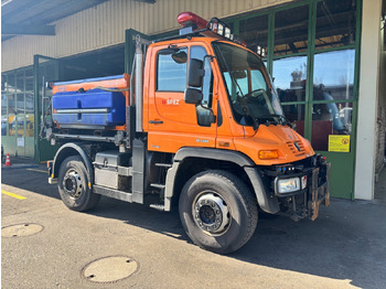 Tipper UNIMOG U400