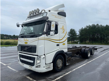 Cab chassis truck VOLVO FH 500
