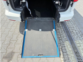 Car Volkswagen Caddy 2.0 TDI (7-Si.) DSG Maxi Family: picture 2