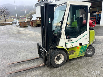 Forklift CLARK