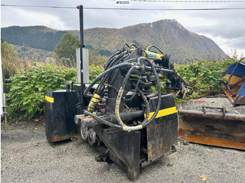 Boom mower