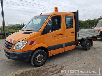Flatbed van MERCEDES-BENZ