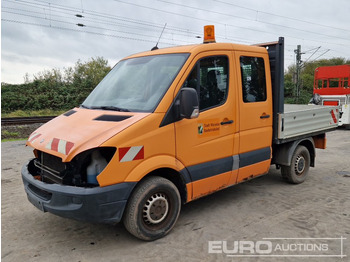 Flatbed van MERCEDES-BENZ
