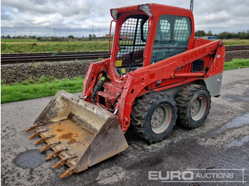 Skid steer loader BOBCAT S450