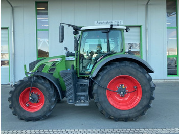 Farm tractor FENDT 720 Vario