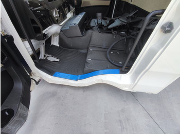 New Cab and interior for Truck MAN DAY CAB: picture 4 New Cab and interior for Truck MAN DAY CAB: picture 4
