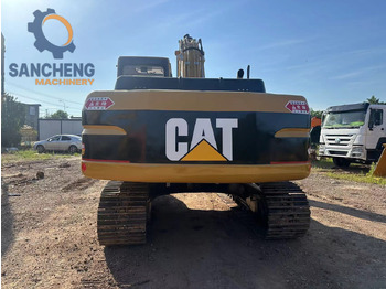 Crawler excavator CATERPILLAR 320B: picture 2