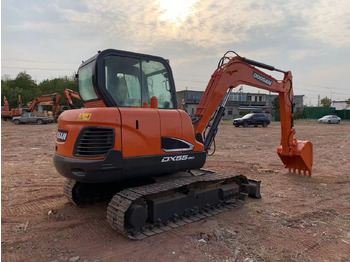 Excavator DOOSAN DX55 excavator: picture 3