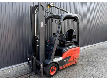Electric forklift LINDE E15