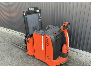 Stacker Linde L06AC: picture 3 Stacker Linde L06AC: picture 3