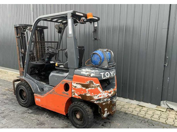 Toyota 8FGF20 on lease Toyota 8FGF20: picture 3 Toyota 8FGF20 on lease Toyota 8FGF20: picture 3