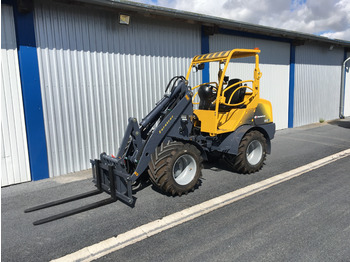 Compact loader EUROTRAC