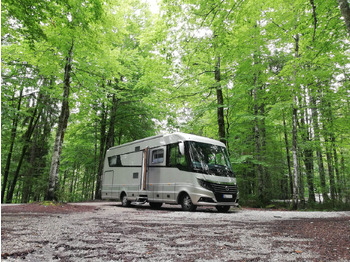 Integrated motorhome NIESMANN + BISCHOFF