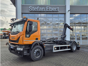 Hook lift truck IVECO