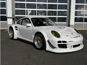 Car PORSCHE