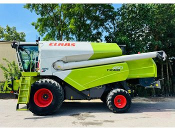 Combine harvester CLAAS Tucano 450