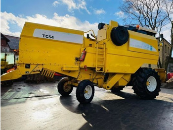 New Combine harvester New Holland TC 54: picture 4